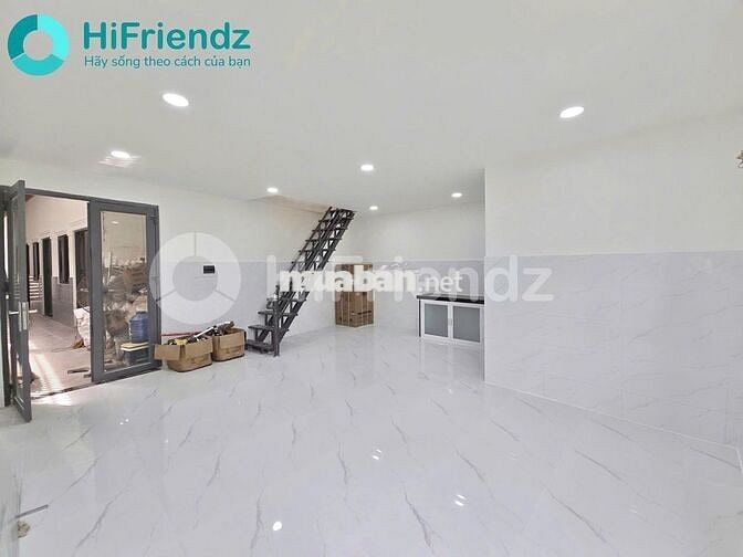 Phòng rộng 60m2 - Điện&Nước giá nhà nước, Kế KCX Tân Thuận, Lotte,Q4,1