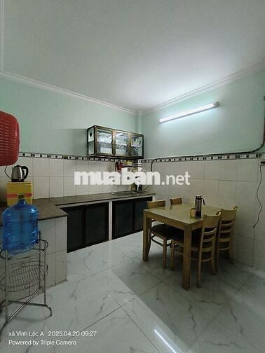 Nhà hẻm vào KDC đồng danh liên ấp 2 6 , vui lòng miễn trung gian