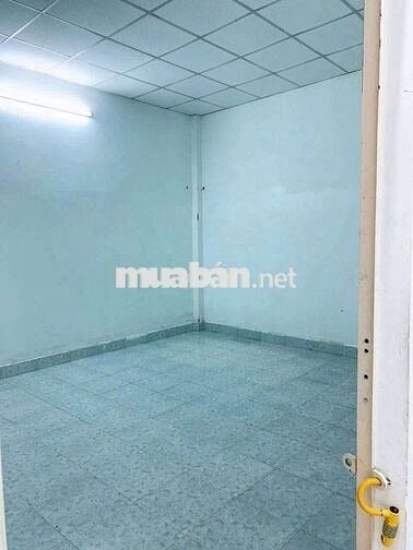 CHO THUÊ NHÀ 6X25M, 2PN NGAY NGÃ 4 CHỢ ĐÌNH