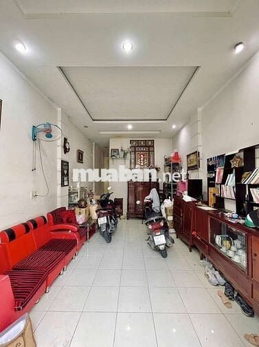 BÁN NHÀ 2 TẦNG, HẺM 3M THÔNG, 4x15* 60M² CN, QUANG TRUNG P11,HƠN 4 TỶ