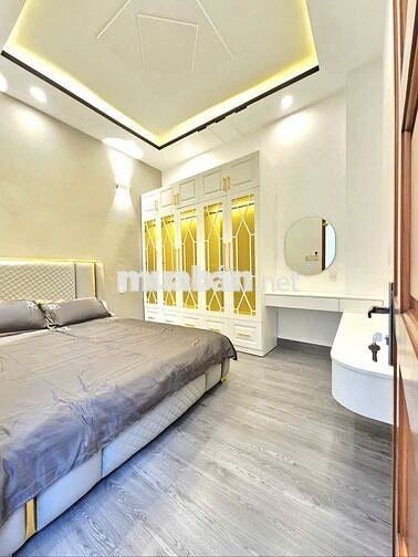 NHÀ 3 TẦNG NỘI THẤT MỚI HẺM XE HƠI QUAY ĐẦU