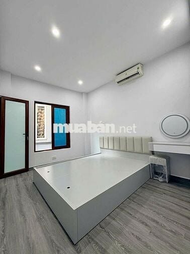 Bán Gấp Nhà Minh Khai 20M x 5T Giá 5,7 Tỷ. 30m ra phố, full nội thất.