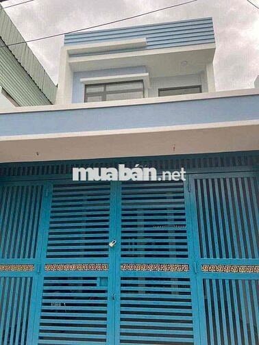 Nhà 100m2 , 1 trệt 1 lầu , 2 pn , hxt , giá tốt
