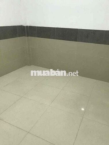Cho thuê nhà nguyên căn có: 2pn gần Kí Túc Xá Khu B - Đông Hoà - Dĩ An