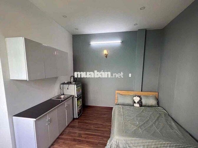 SIÊU PHẨM PHÒNG CỬA SỔ TO ĐẦY ĐỦ NỘI THẤT NGAY CHỢ BẮC HẢI, GẦN HUFLIT