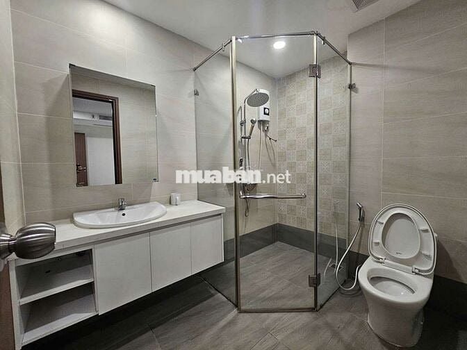 Cho thuê căn hộ Gateway Nội thất cao cấp , dt 138m2