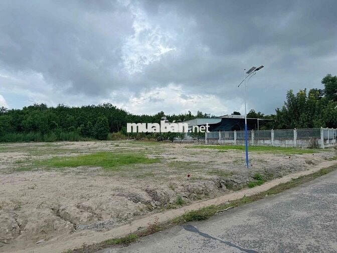 Em Còn 1 Lô Ngay KCN Minh Hưng SikiCo, Dân Cư Đông