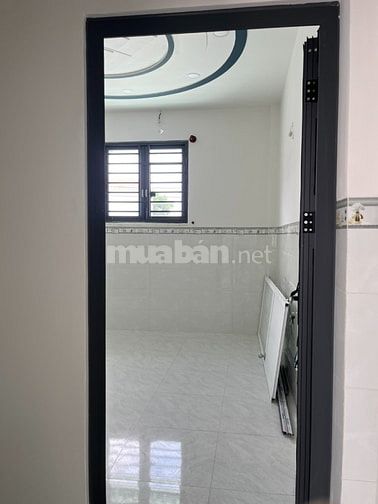 Cho thuê nhà mới xây mặt tiền đường Sinco, Quận Bình Tân, ngay chợ