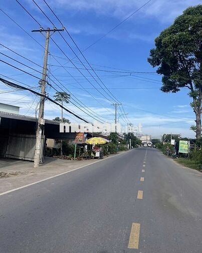 BÁN ĐẤT NGỘP NGAY CHỢ VIỆT KIỀU, DT 6M X 30M GIÁ 670 TRIỆU,CÓ BỚT LỘC