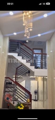 Bán nhà riêng số đẹp 11/22 tại Bến Chương Dương, 6,8 tỷ, 26m2, 5PN, 6W