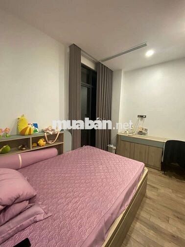 Cho thuê biệt thự song lập 150m full nội thất cao cấp 4pn Vinhomes GL