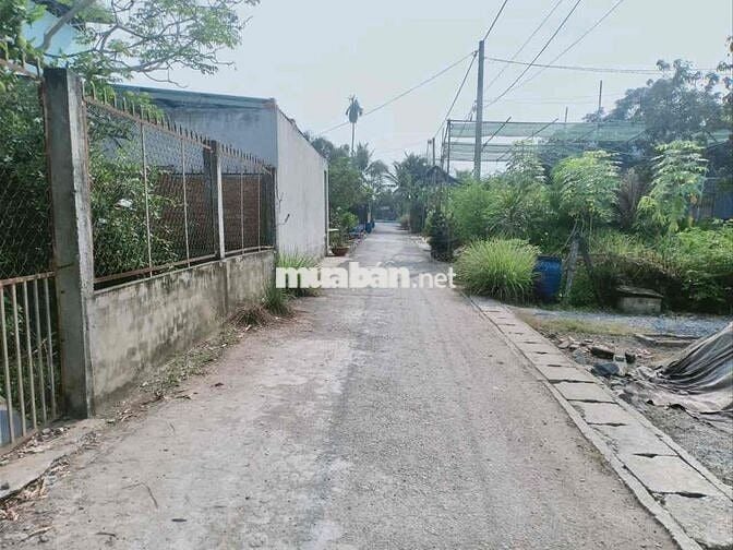 Dãy nhà trọ 11 phòng Vườn Thơm, Bình Lợi, HCM