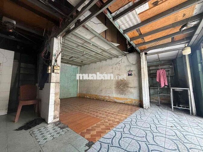 cho thuê nhà MT kinh doanh ngã tư an sương - Giá: 8tr/th