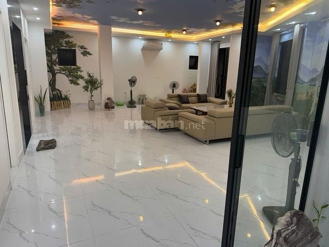 Cho thuê hoặc bán CH 4 phòng ngủ, chung cư Hoàng Đạo Thuý, tầng trung