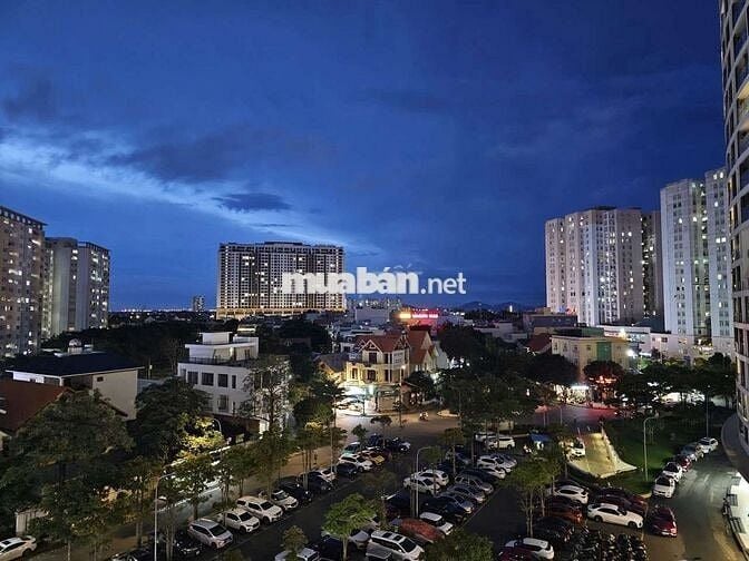 Cho thuê căn hộ Gateway Nội thất cao cấp , dt 138m2