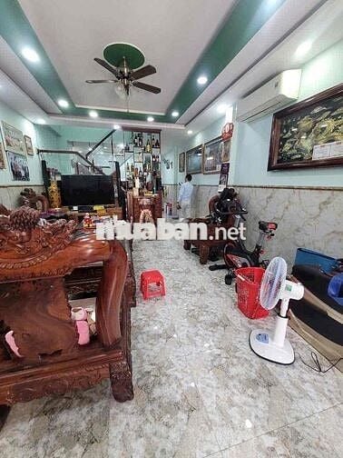 Nhà 1trệt 1 lầu , 5 Phòng ngủ , Giá Tốt