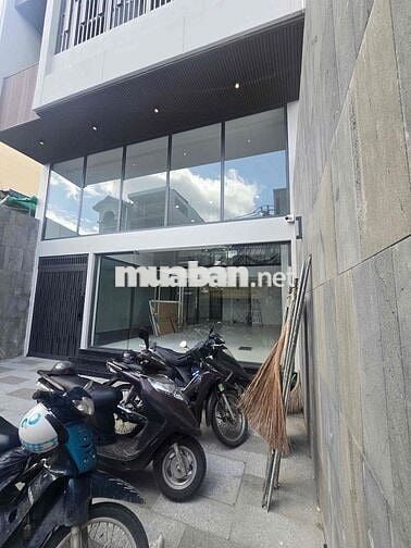 MẶT BẰNG KINH DOANH SẦM UẤT 200m2 tự do kinh doanh cà phê, văn phòng.