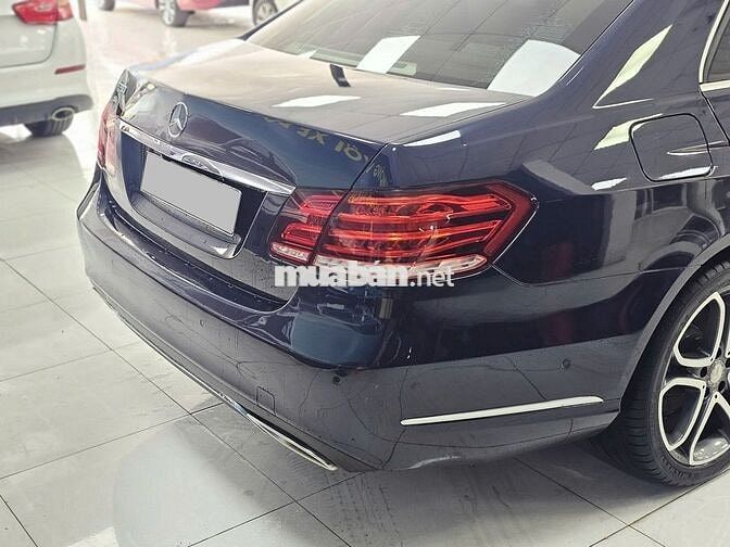 Mercedes Benz E Class 2015 E200 - 107000 km