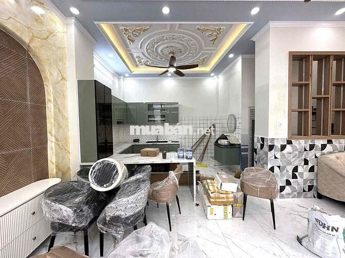 Nhà 2 lầu mới hoàn thiện hẻm tổ 7B sau Đa Khoa Trung Ương
