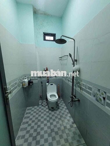 Nhà 1trệt 1 lầu , 5 Phòng ngủ , Giá Tốt