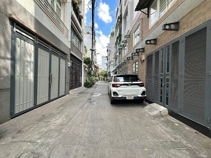 Bán khuôn viên 500m2 giá chỉ 74 triệu/m hẻm oto Quang Trung, Gò Vấp