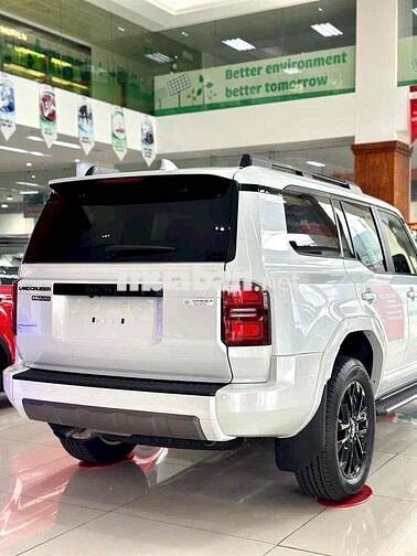Toyota Land Cruiser Prado 2025 Cửa sổ trời đơn