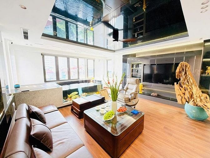 Sao Hạng A 8 tầng Lạc Trung, nội thất bạc tỷ, hiếm có, sổ vuông đét