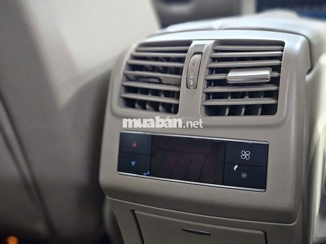 Mercedes Benz E Class 2015 E200 - 107000 km