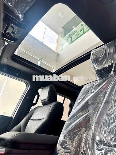 Toyota Land Cruiser Prado 2025 - Xe mới 100%