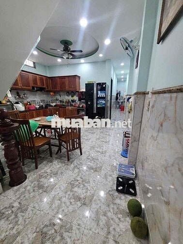 Nhà 1trệt 1 lầu , 5 Phòng ngủ , Giá Tốt