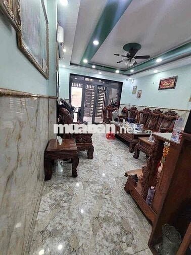 Nhà 1trệt 1 lầu , 5 Phòng ngủ , Giá Tốt