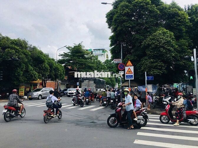 📍 Cho thuê góc 2 mặt tiền Tây Thạnh - 6,5x20m - Hầm 3 Tầng - 48 Triệu