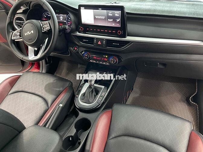 Kia K3 2022 1.6 Premium - TRẢ TRƯỚC 200 Triệu