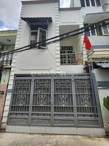 Bán nhà Quận 7 – 4x16m, 2 tầng, 3PN, hẻm xe tải đậu cửa, giáp Phú Mỹ