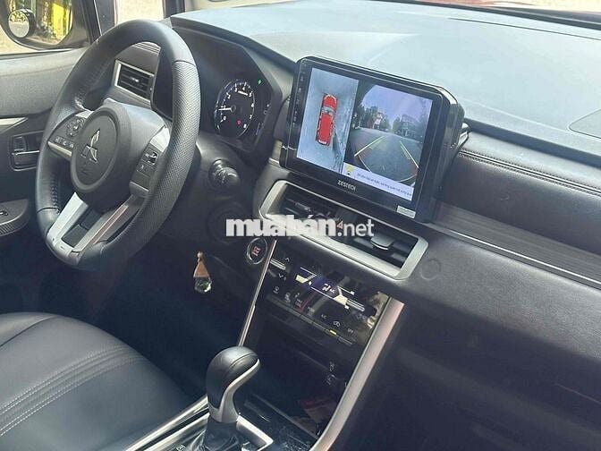Mitsubishi Xpander 2023 AT Premium - 610000 km