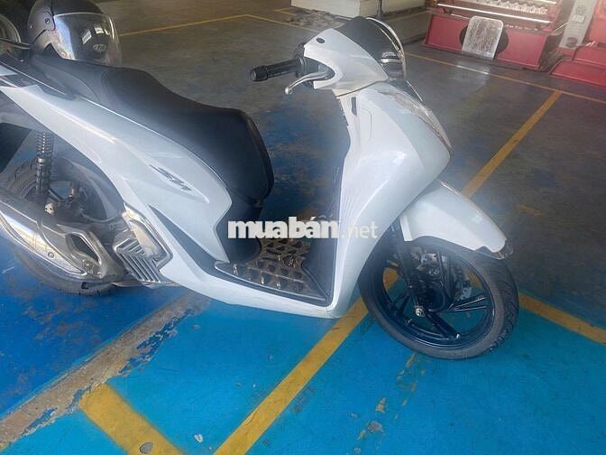 Cần bán SH125i đời 2022 nguyên rin, chính chủ