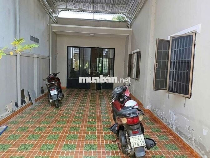 Cho thuê nhà sân vườn đường Trần Xuân Độ gần chợ Bến Đình
