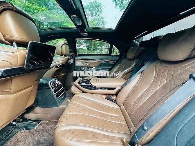 Mercedes Benz S Class 2018 S450L Luxury - 80000 km