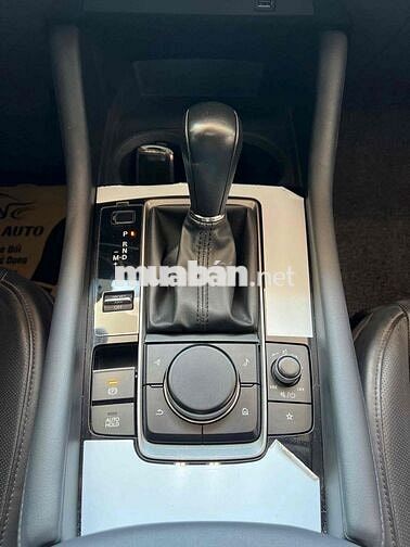 Mazda 3 2022  Luxury 1 chủ dak lak