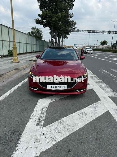 Mazda 3 2020 Sedan 1.5L Luxury - 67000 km