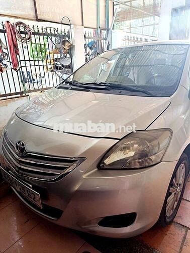 Chính chủ bán xe Toyota vios 2013
