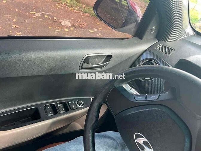 Hyundai Grand i10 2019 1.2 BASE - 930000 km