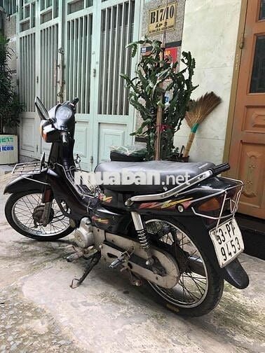 Xe SYM mấy im ru điện đề đèn còi đầy đủ.