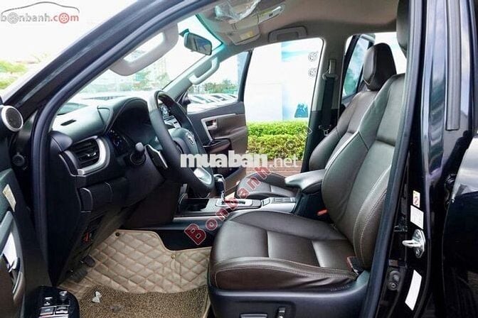 Xe Toyota Fortuner 2.8V 4x4 AT 2018 - 855 Triệu