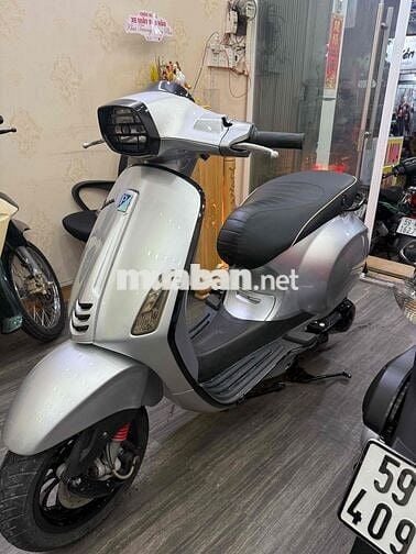 Vespa sprint bạc posche , chính chủ