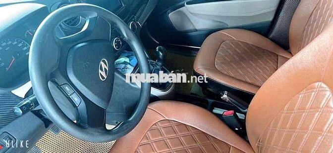 Hyundai Grand i10 2019 1.2 BASE - 930000 km