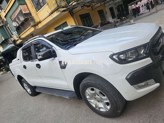 2015 Wildtrak 2.2L 4x2 AT - 100000 km