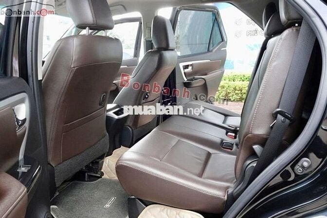 Xe Toyota Fortuner 2.8V 4x4 AT 2018 - 855 Triệu