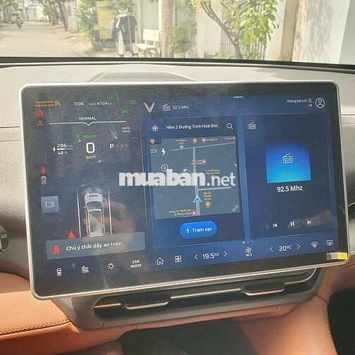 VF9 Plus 24 đký 25 - Lướt 4.000km - XHĐ cao