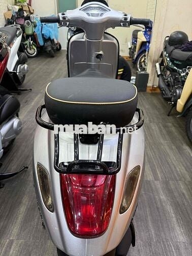 Vespa sprint bạc posche , chính chủ